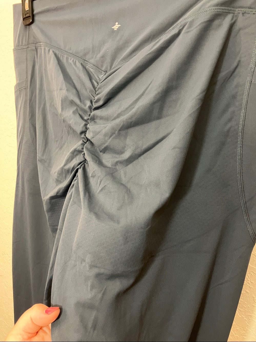 HALARA Gray-blue Scrunch BBL 7/8 length Leggings - Picture 4 of 4